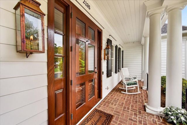 2135 Sharon Avenue, Charlotte, NC 28211