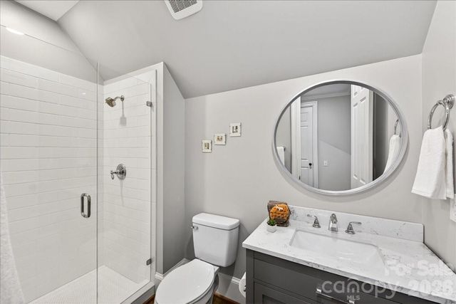 2135 Sharon Avenue, Charlotte, NC 28211