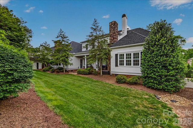 2135 Sharon Avenue, Charlotte, NC 28211
