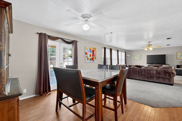 1221 Tanglewood Place NW, Albuquerque, NM 87120