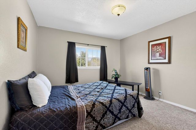 1221 Tanglewood Place NW, Albuquerque, NM 87120