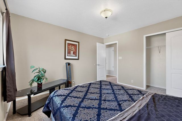 1221 Tanglewood Place NW, Albuquerque, NM 87120