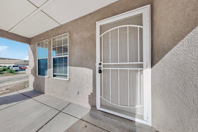 1221 Tanglewood Place NW, Albuquerque, NM 87120