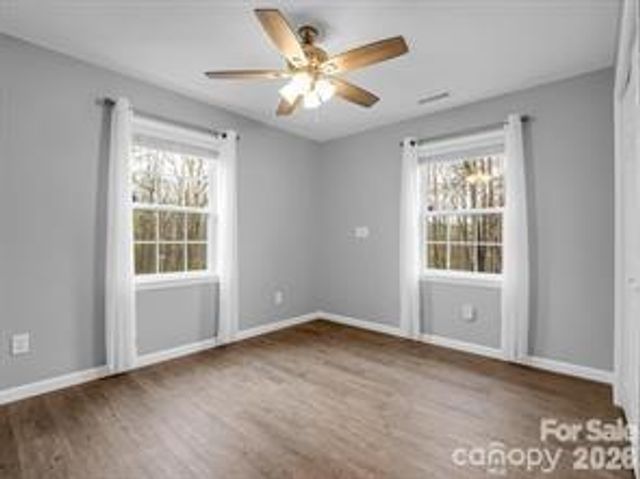 118 Tallyhoe Street, Forest City, NC 28043