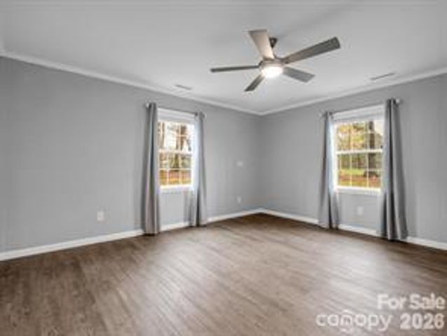118 Tallyhoe Street, Forest City, NC 28043