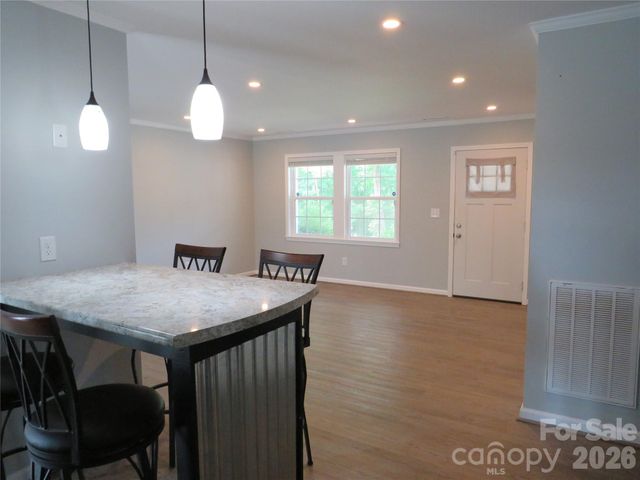 118 Tallyhoe Street, Forest City, NC 28043