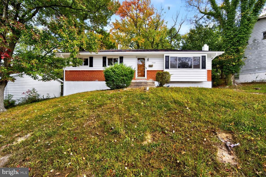 5604 DUNDALK DR, Oxon Hill, MD 20745