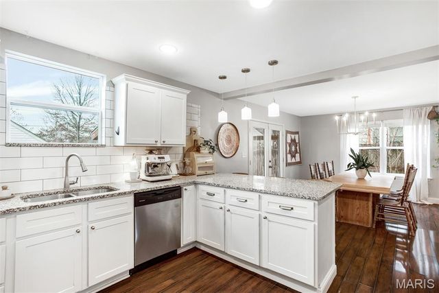 1107 Burgess Avenue, Crystal City, MO 63019