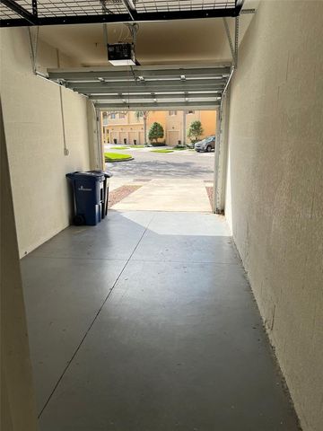 3688 PARKRIDGE CIRCLE 27-201, Sarasota, FL 34243