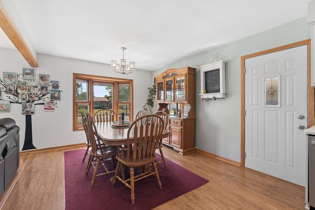 16967 82nd Avenue, Tinley Park, IL 60477