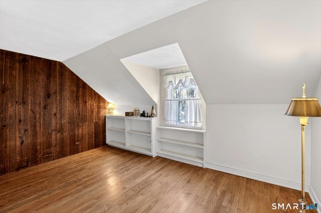 89 Hop Brook Road, Simsbury, CT 06070