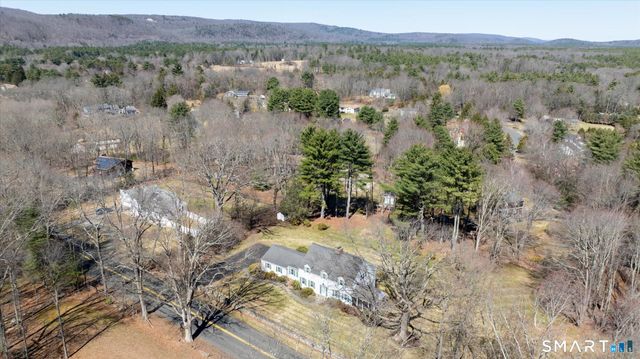 89 Hop Brook Road, Simsbury, CT 06070