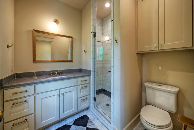 3309 Larry LN 2, Austin, TX 78722