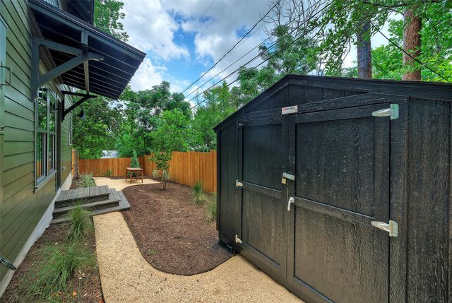 3309 Larry LN 2, Austin, TX 78722