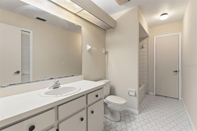 4912 EASTER CIRCLE 12, Orlando, FL 32808