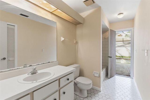 4912 EASTER CIRCLE 12, Orlando, FL 32808