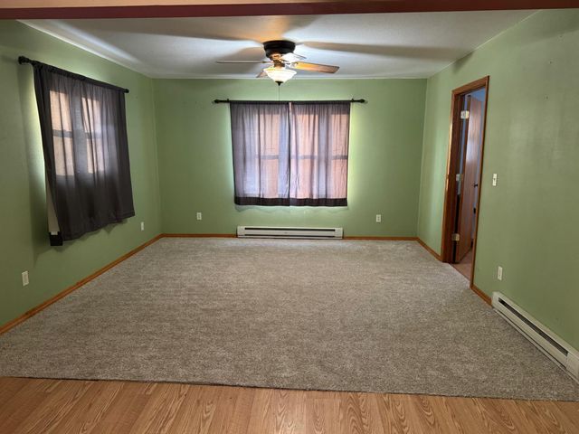 44028 220th Street, Roseau, MN 56751