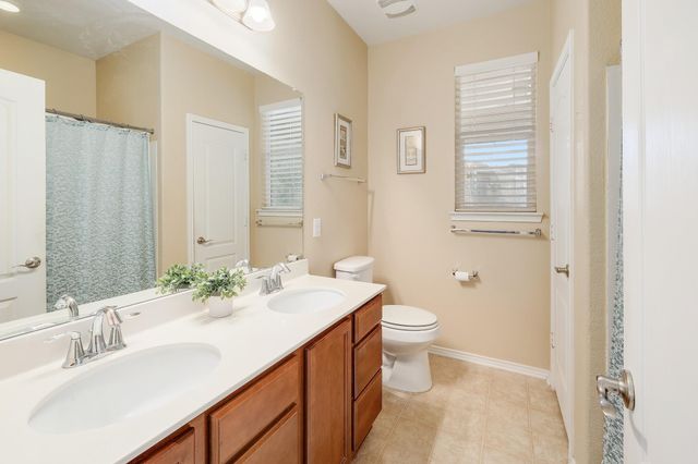 217 Sheepshank DR, Georgetown, TX 78633