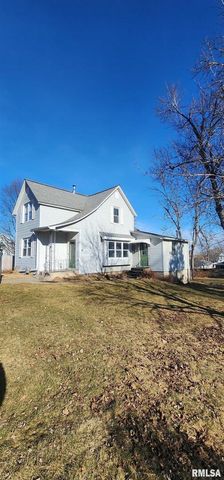 1713 N 5TH Street, Clinton, IA 52732