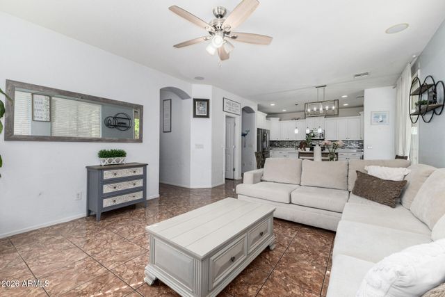 3013 S 89TH Drive, Tolleson, AZ 85353