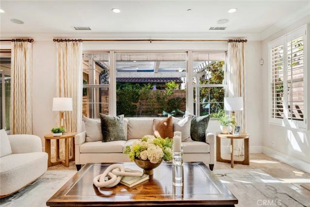 57 Cortland, Irvine, CA 92620