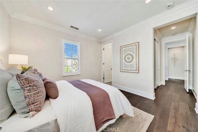 57 Cortland, Irvine, CA 92620