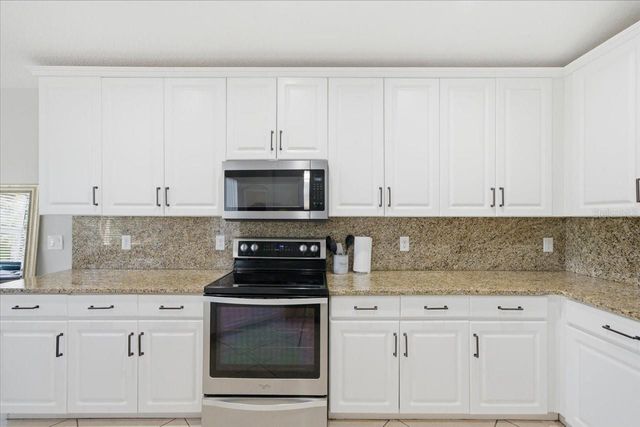 10124 ARBOR RUN DRIVE, Tampa, FL 33647