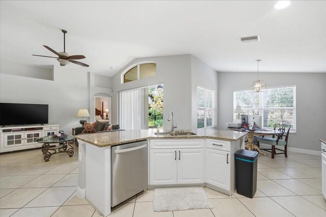 10124 ARBOR RUN DRIVE, Tampa, FL 33647