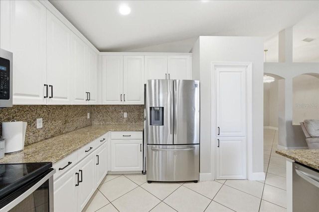 10124 ARBOR RUN DRIVE, Tampa, FL 33647