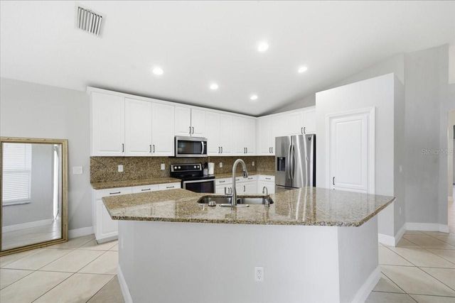 10124 ARBOR RUN DRIVE, Tampa, FL 33647