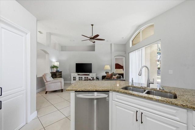 10124 ARBOR RUN DRIVE, Tampa, FL 33647