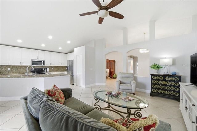 10124 ARBOR RUN DRIVE, Tampa, FL 33647