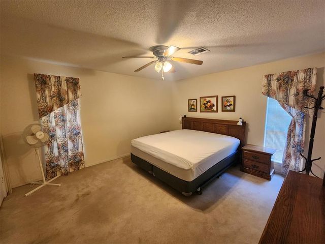 1313 Whippoorwill Drive, Norman, OK 73071