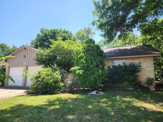 1313 Whippoorwill Drive, Norman, OK 73071
