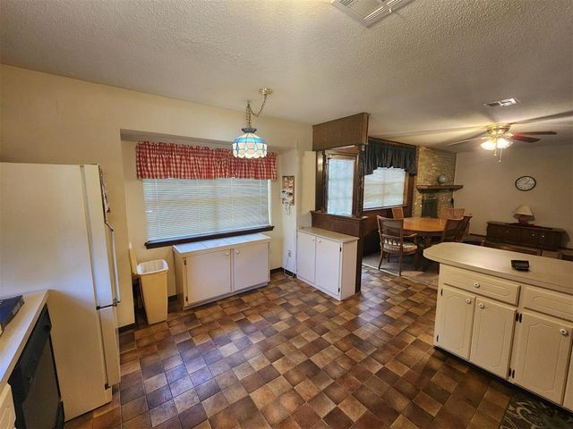 1313 Whippoorwill Drive, Norman, OK 73071