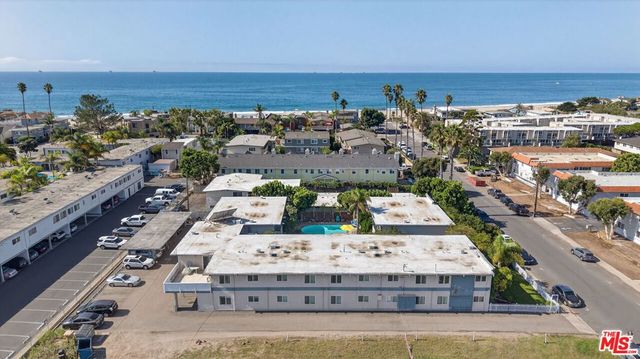 180 Holly Avenue, Carpinteria, CA 93013