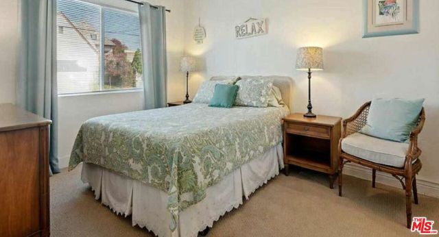 180 Holly Avenue, Carpinteria, CA 93013