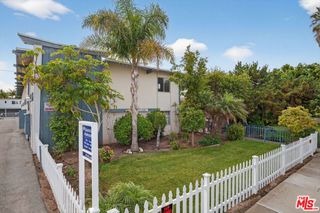 180 Holly Avenue, Carpinteria, CA 93013