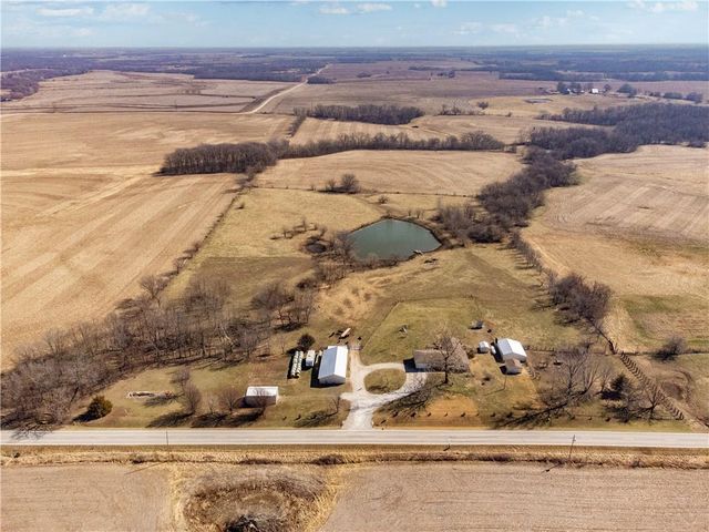 627 M Highway, Odessa, MO 64076
