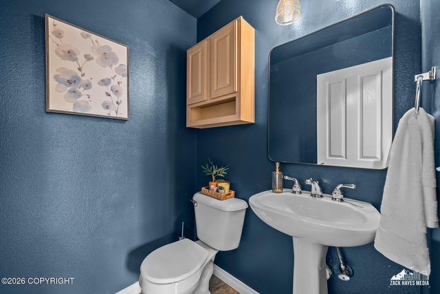 636 Timberlane Circle, Anchorage, AK 99515