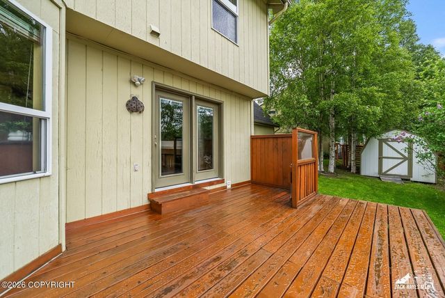 636 Timberlane Circle, Anchorage, AK 99515