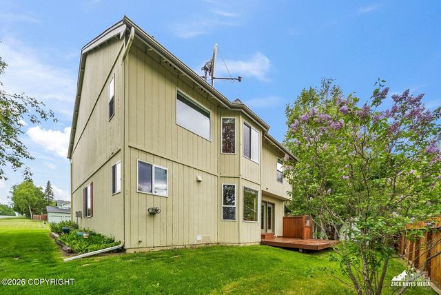636 Timberlane Circle, Anchorage, AK 99515