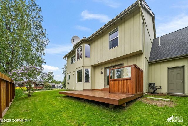 636 Timberlane Circle, Anchorage, AK 99515
