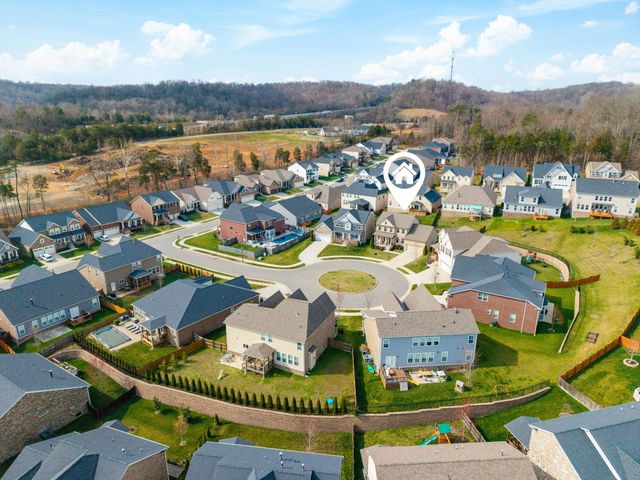 1709 Alayna Ct, Nashville, TN 37221