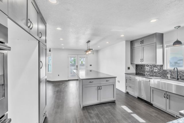 4676 PEAK DR, West Jordan, UT 84088