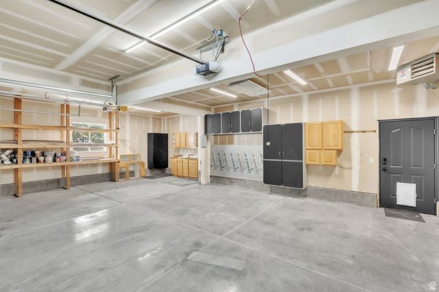 4676 PEAK DR, West Jordan, UT 84088