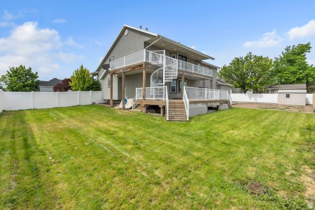 4676 PEAK DR, West Jordan, UT 84088