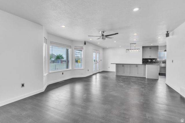 4676 PEAK DR, West Jordan, UT 84088