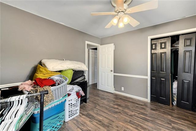 100 NW 22nd Street, Blue Springs, MO 64015