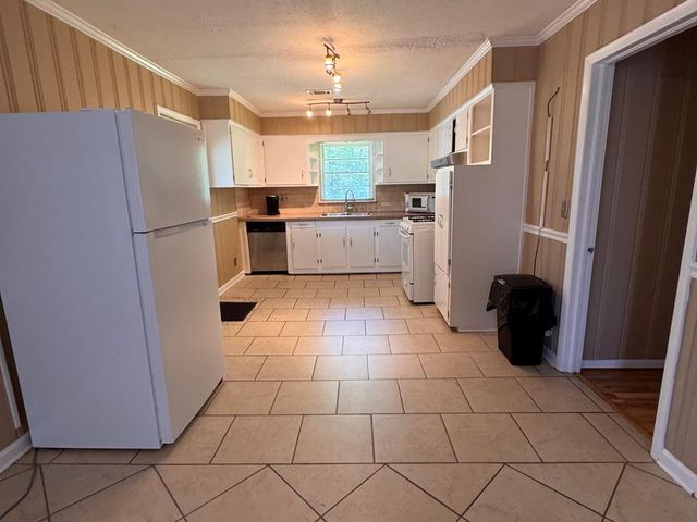 1901 5th Street South, Phenix City, AL 36869
